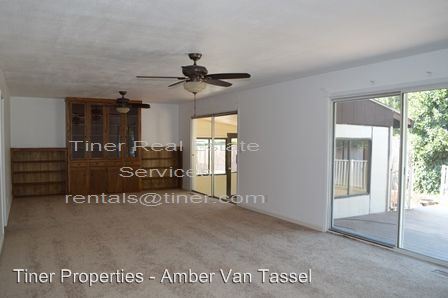 Building Photo - 6349 Moraga Dr