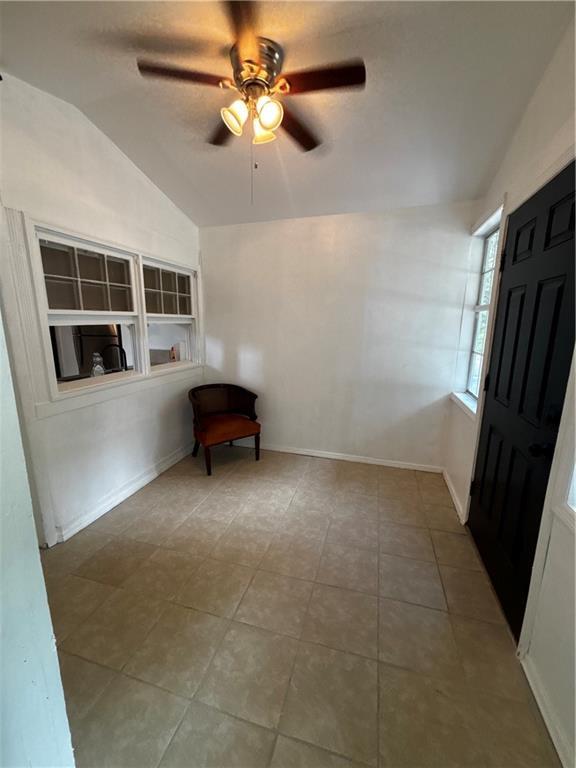 Foto del edificio - 2744 Rock Chapel Rd