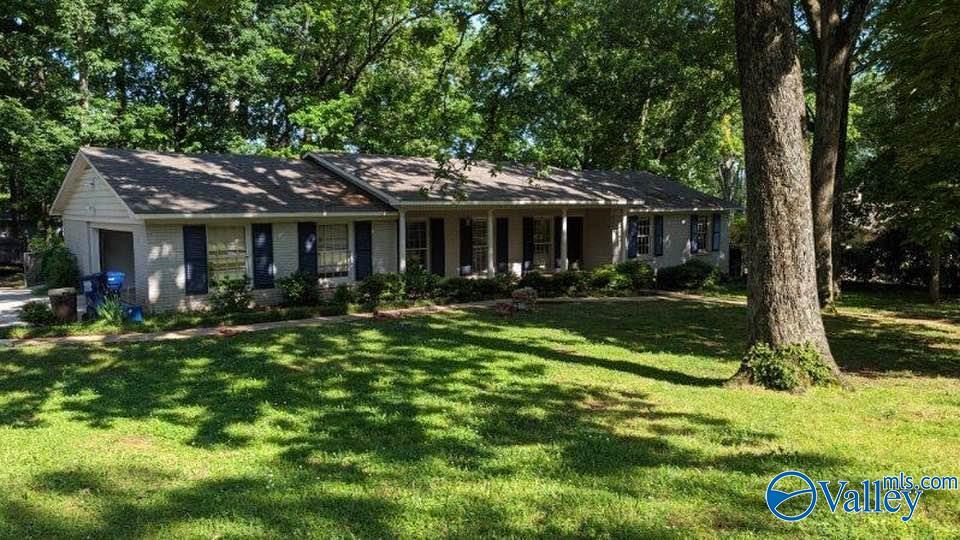 Primary Photo - 7117 Jones Valley Dr SE