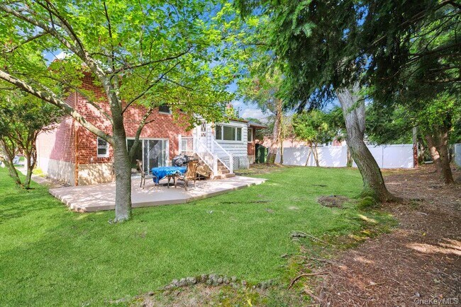 Building Photo - 72 Winthrop Rd