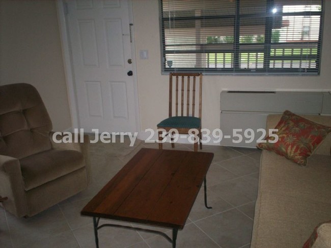 Building Photo - 9380 Lennex Ln