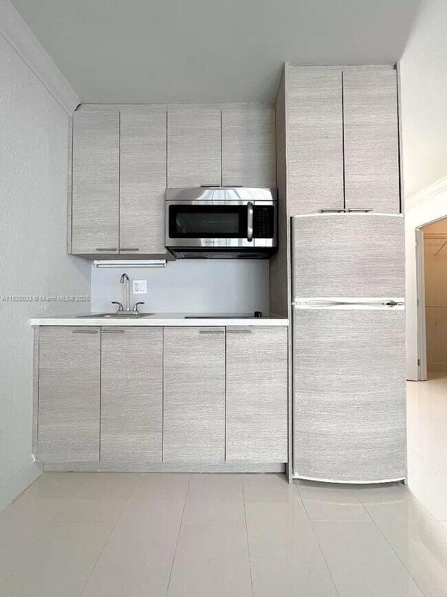 Foto del edificio - 1007 SE 2nd Ct