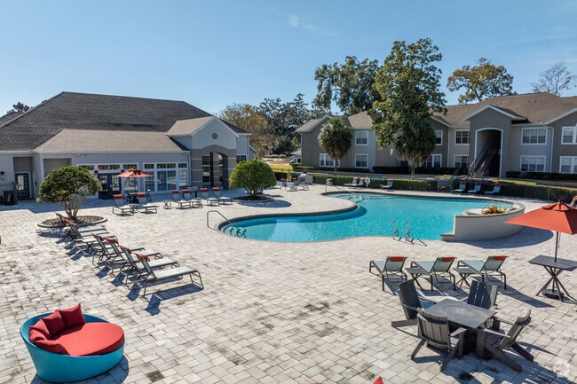 Pool - Reserve At Kanapaha