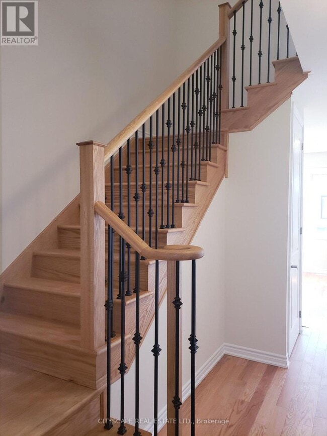 Building Photo - 46 Concord Dr