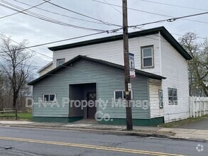 Building Photo - 111 N Courtland St