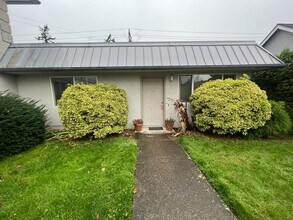 Building Photo - 2601 Patton St