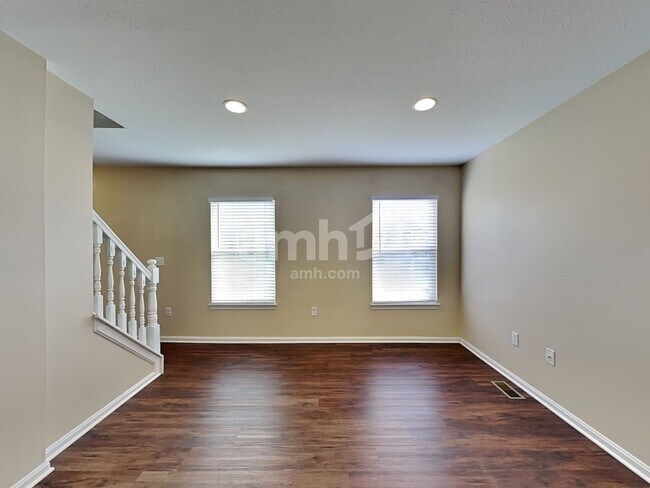 Building Photo - 10311 Charleston Ln