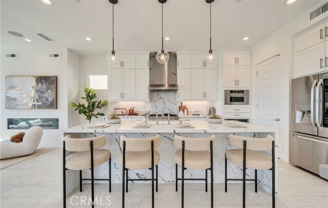Building Photo - 26384 Paseo Lluvia