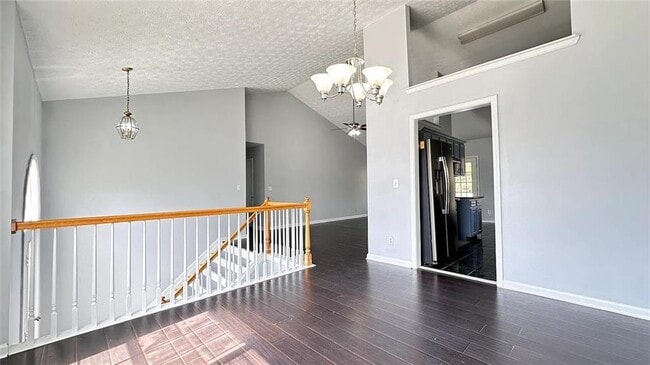 Building Photo - 641 Tower Hill Ct