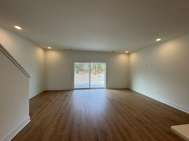 Foto del edificio - 6606 Sunrise Oasis Ln