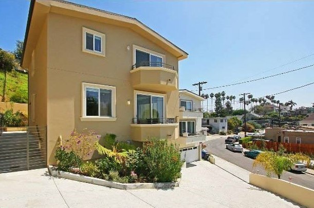 Building Photo - 1530 Parmer Ave