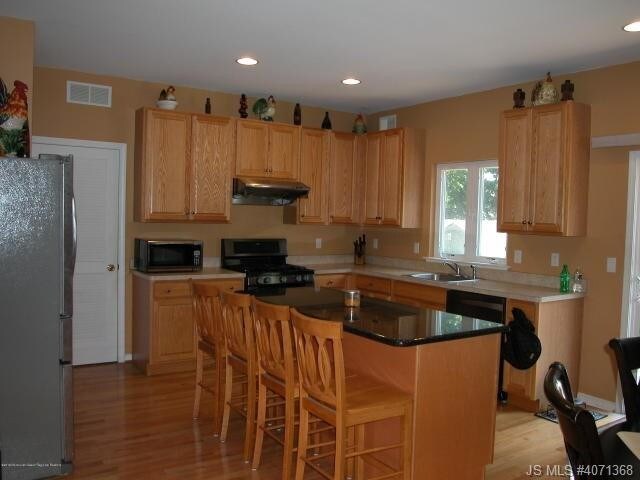 Foto del edificio - 1671 Kalvel Ct