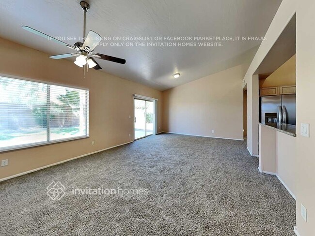 Foto del edificio - 11634 W Clover Way