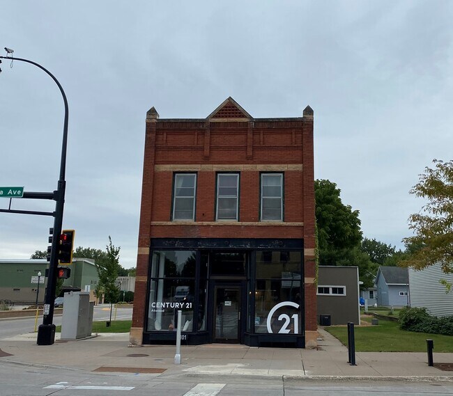 Building Photo - 101 S Minnesota Ave
