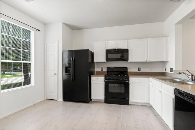 Foto del edificio - 2219 Walnut Fair Ln