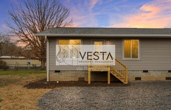 Building Photo - 59 Scates St