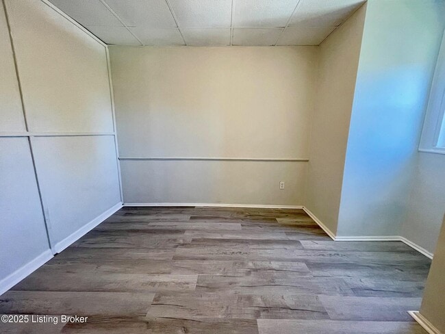 Foto del edificio - 4116 W Broadway