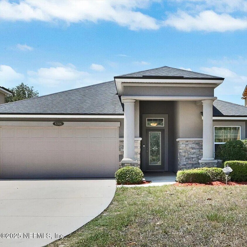 Foto principal - 8306 Pepper Lake Ct
