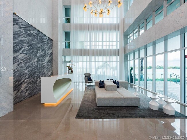Foto del edificio - 520 West Ave