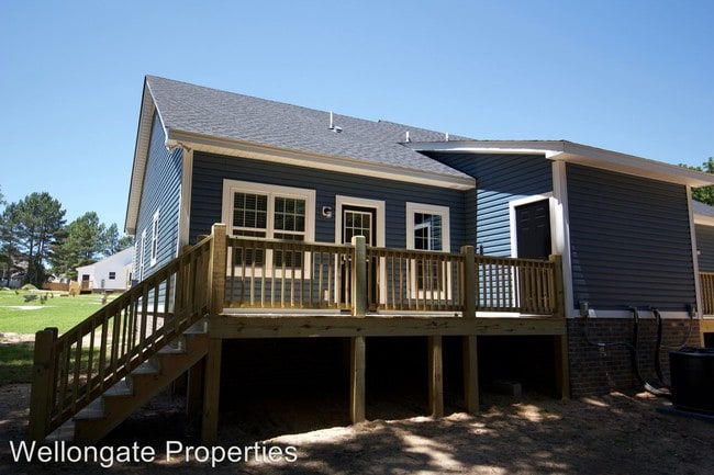 Building Photo - 2 br, 2 bath House - 532 B Amerson Court