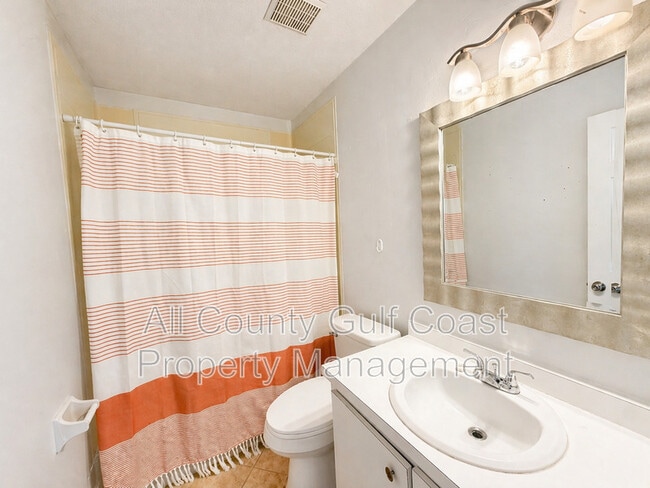 Building Photo - 4727 34th St W