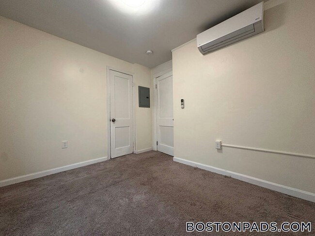 Foto del edificio - 15 Dairy Ln