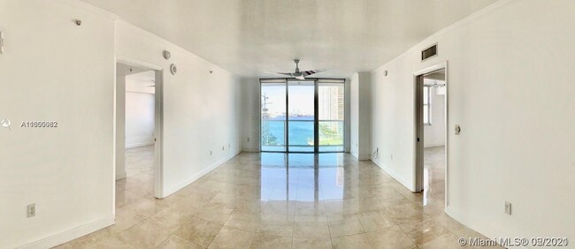 Foto del edificio - 31 SE 5th St
