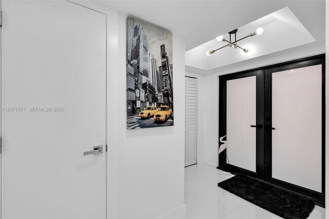 Foto del edificio - 3843 Alcantara Ave
