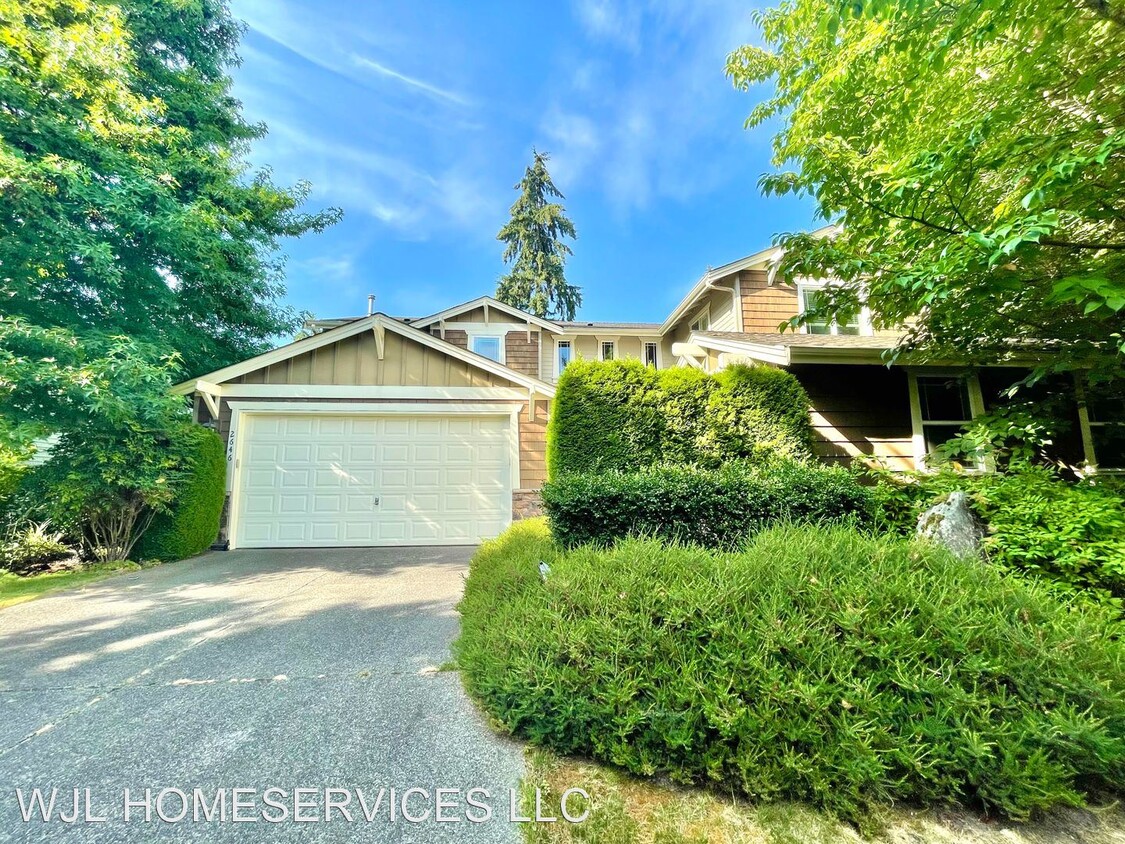 Primary Photo - 4 br, 3 bath House - 2646 116th Ave NE