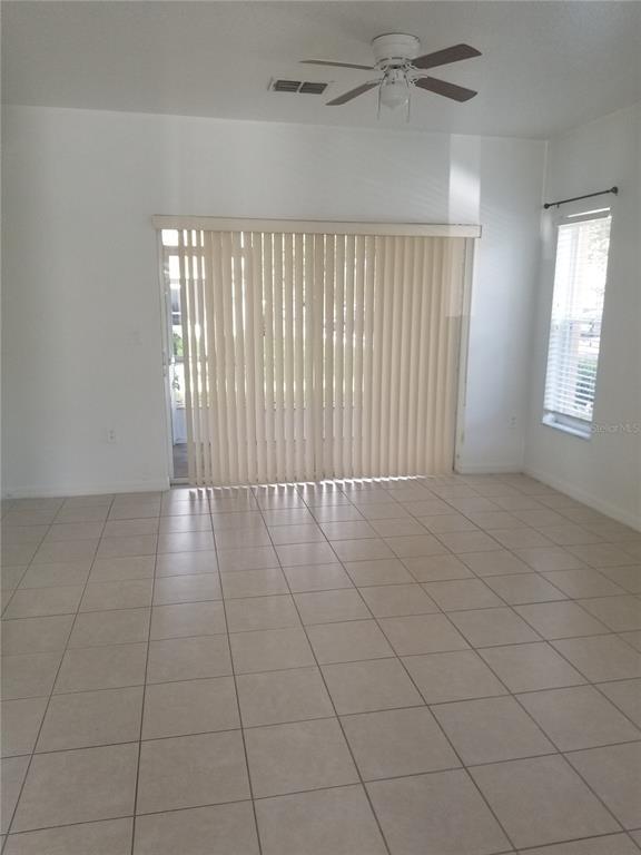 Foto del edificio - 705 Chelsea Dr