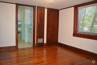 Building Photo - 72 Girard Ave