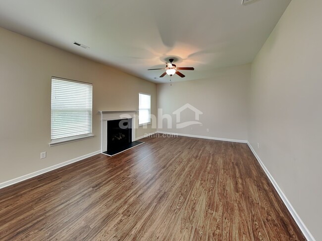 Building Photo - 13501 Anne Brower Rd