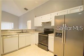 Foto del edificio - 17108 Woodcrest Way