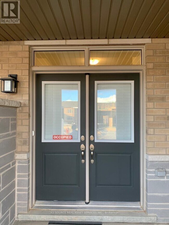 Photo du bâtiment - 60 Donald Ficht Cres