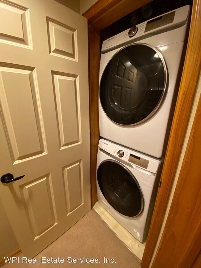 3 br, 1.5 bath House - 939-C N. 105th ST. photo'
