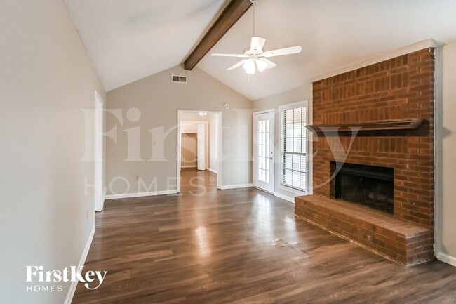 Foto del edificio - 7185 Ransdorp Dr