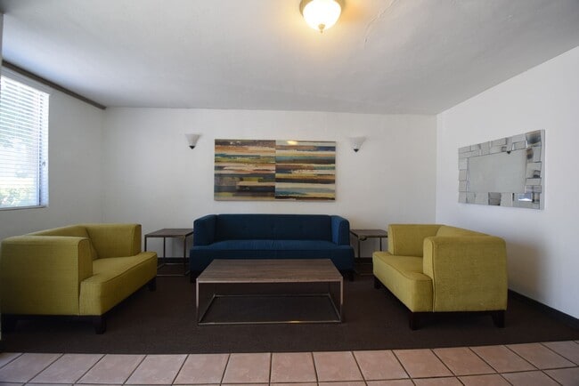 Building Photo - 5036 Coldwater Canyon Ave