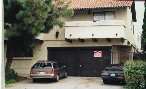 Building Photo - 3867 38th St