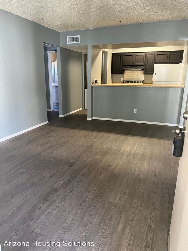 Building Photo - 2 br, 2 bath House - 7662 E. 22nd St #64
