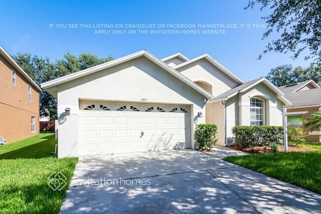 Foto del edificio - 6805 Waterton Dr