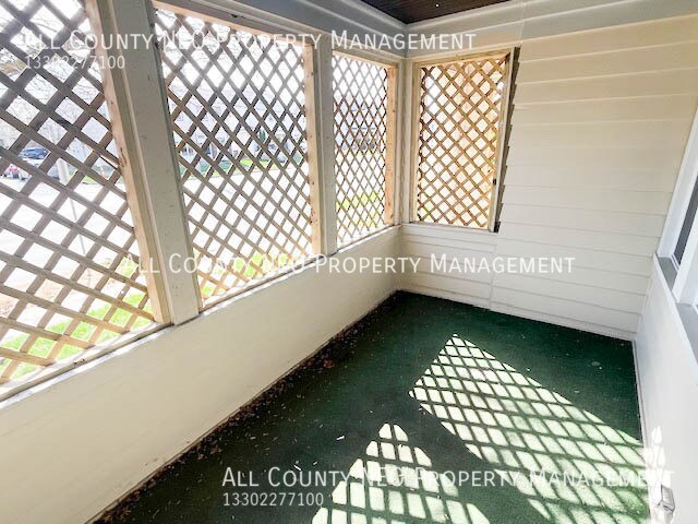 Foto del edificio - 3412 W 117th St