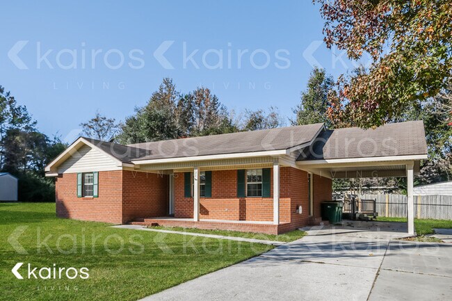 Building Photo - 131 Oakwood Court