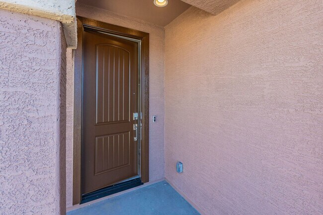 Foto del edificio - Modern Elegance in the Heart of Asante – L...