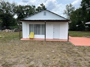 Building Photo - 39029 Kirkland Dr