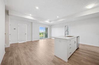 Building Photo - 95 Reverie Way