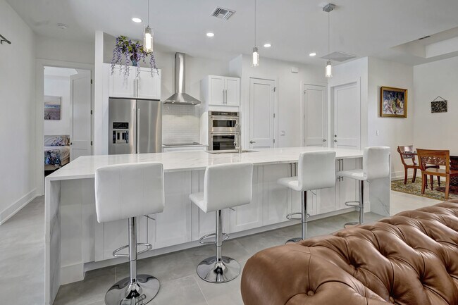 Building Photo - 9040 Carolina St