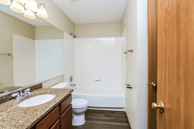 Building Photo - 1103 Pin Oak Trail