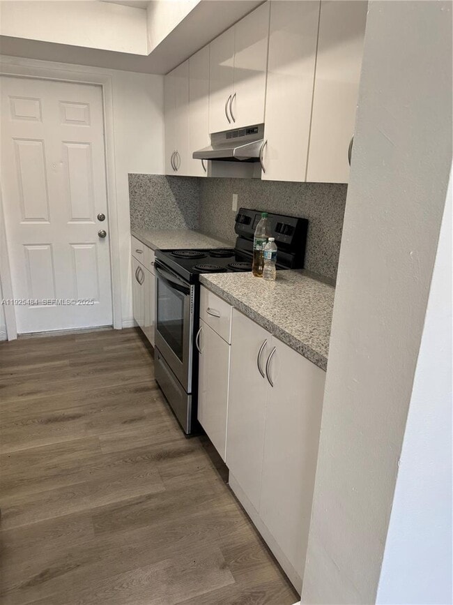 Foto del edificio - 12175 NE 19th Ave