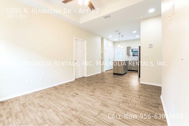Foto del edificio - 1st Month Free with 13 Month Lease-3 Bedro...