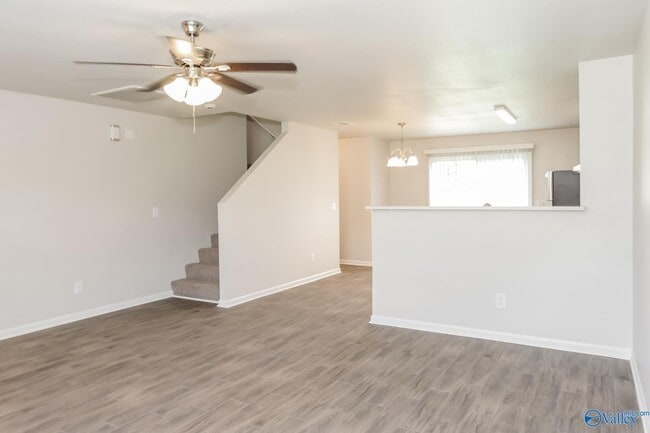 Building Photo - 120 Wethersfield Dr